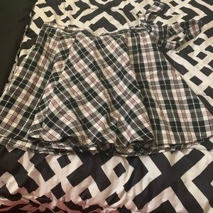 Never been worn before Stylish plaid skirt